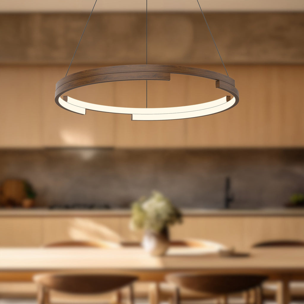 Anello Minor 24-in Pendant
