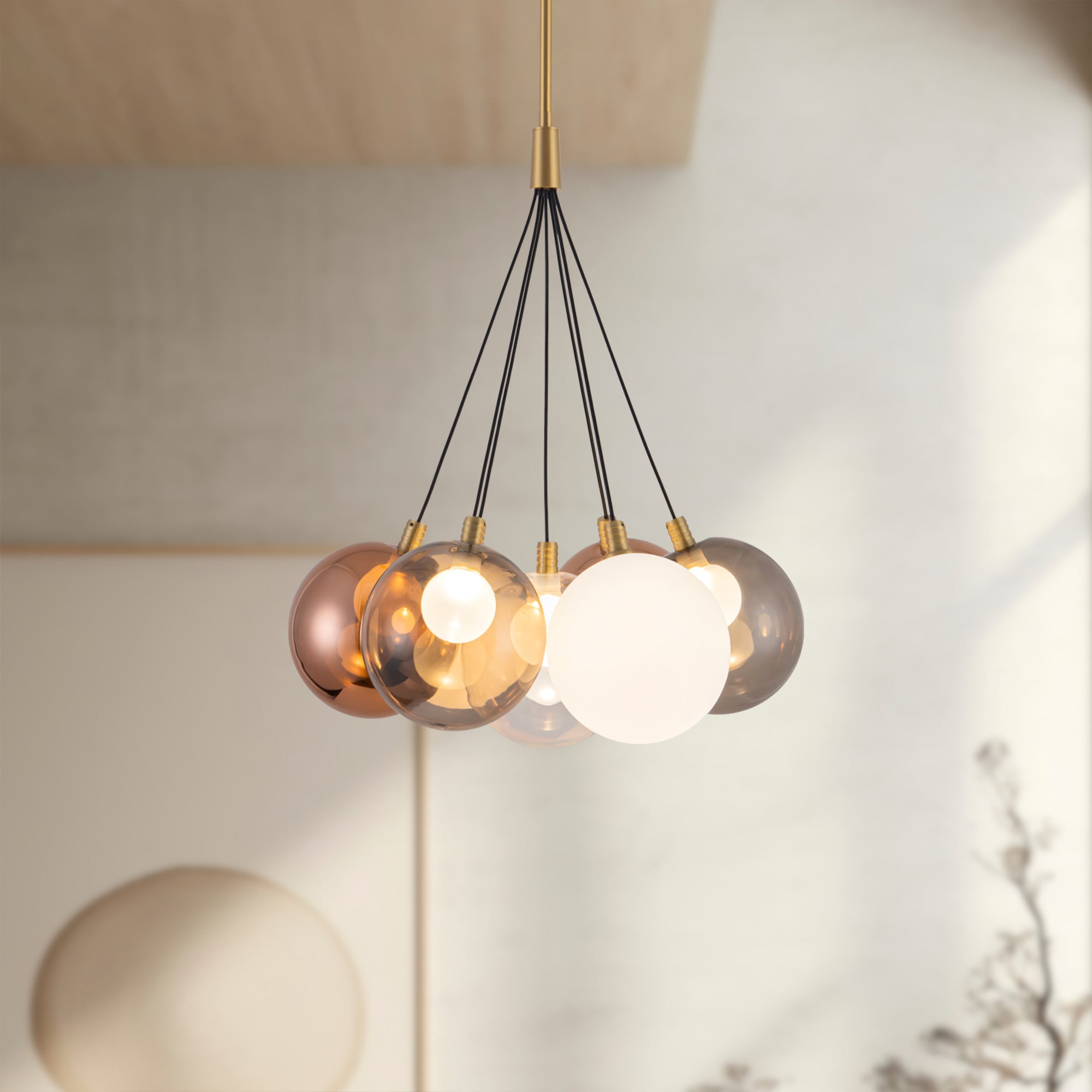 Bolla 17-in Chandelier