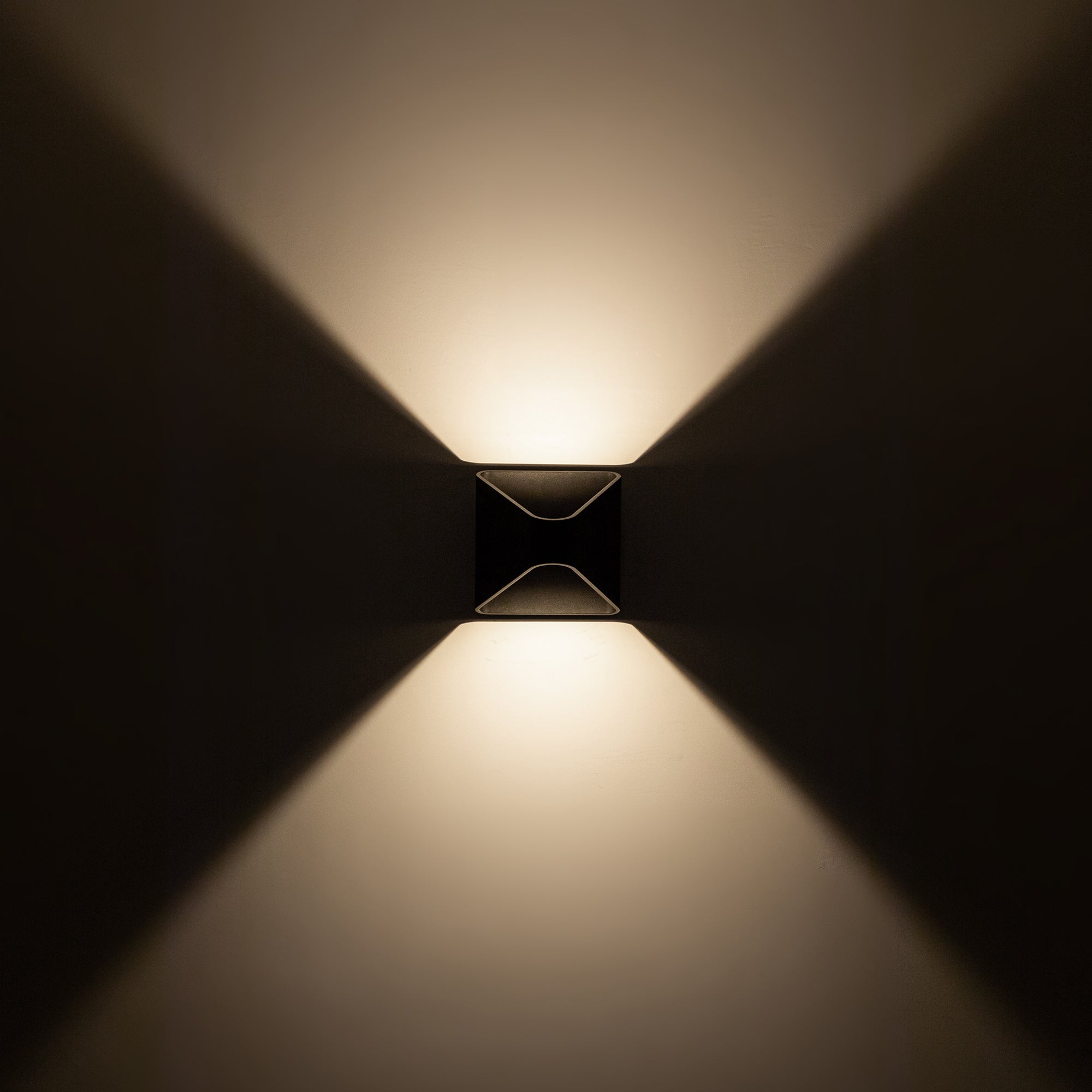 Ellis 6-in Exterior Wall Sconce