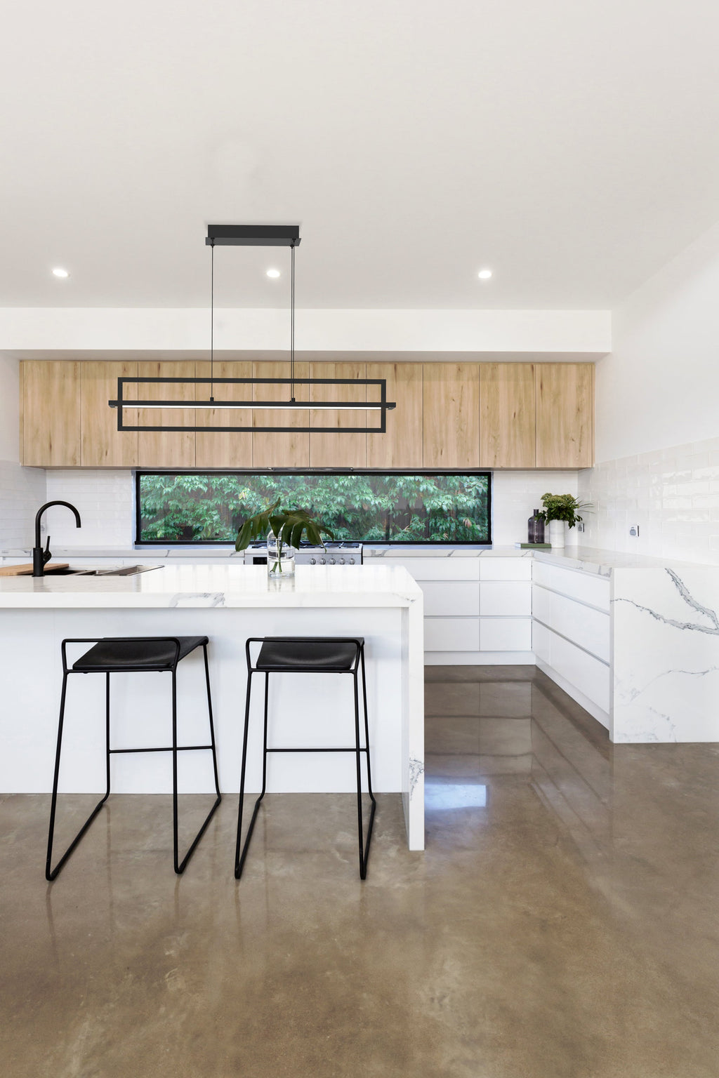 Mondrian 36-inch Linear Pendant