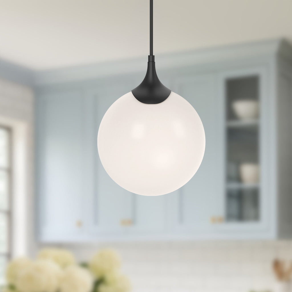 Nouveau 8-in Pendant