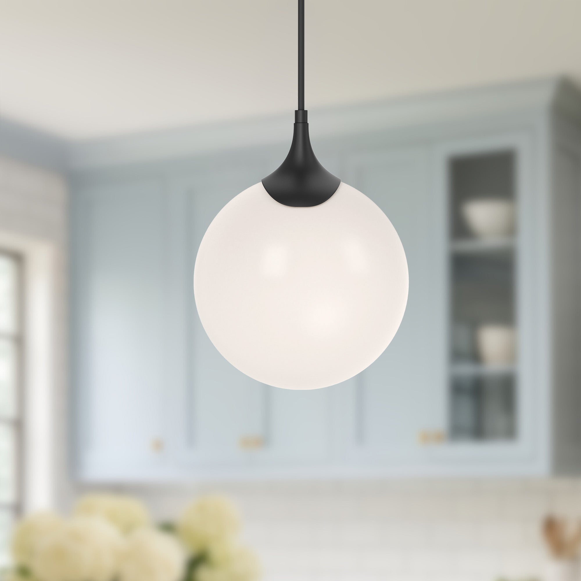 Nouveau 8-in Pendant