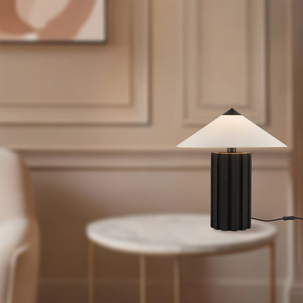Ono 20-in Table Lamp