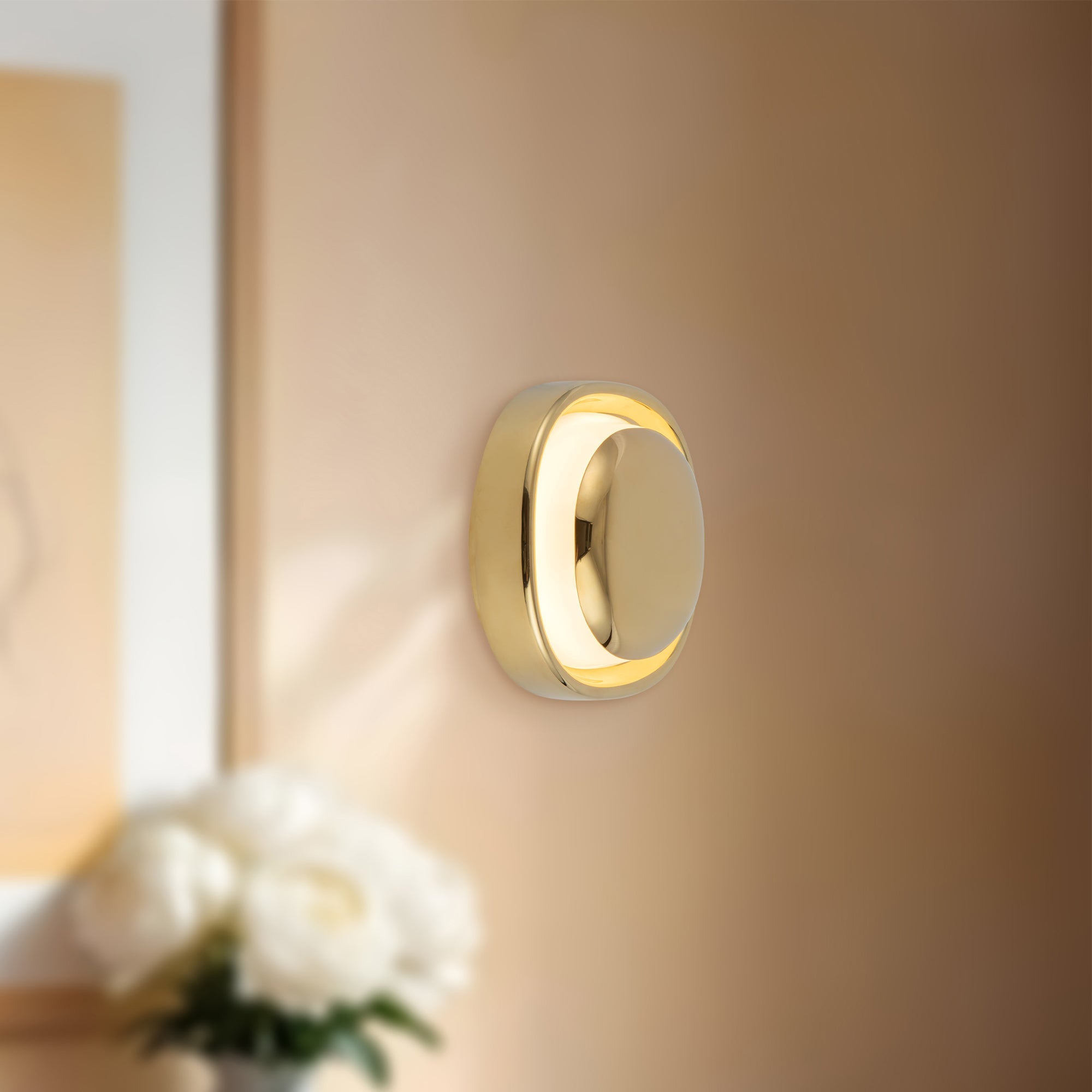 Pebble 8-in Wall Sconce