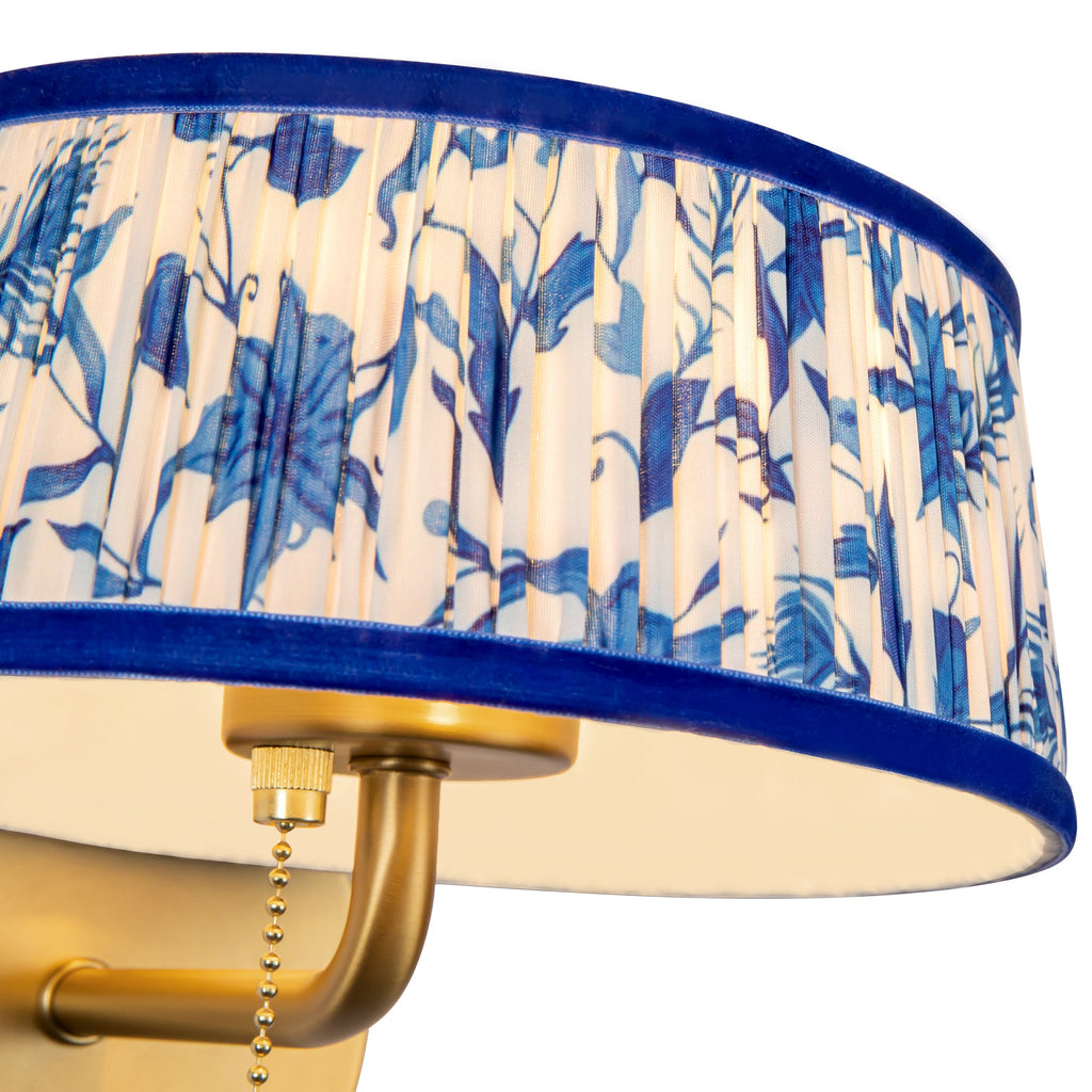 Scout 8-in Wall/Vanity Light