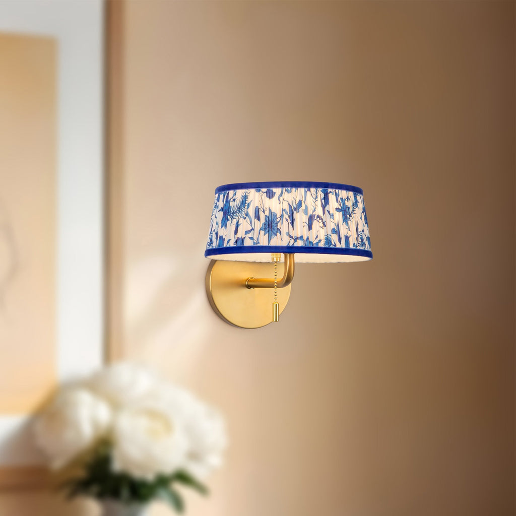 Scout 8-in Wall/Vanity Light