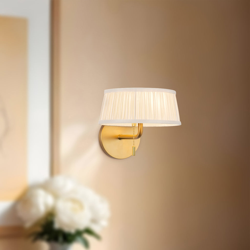Scout 8-in Wall/Vanity Light