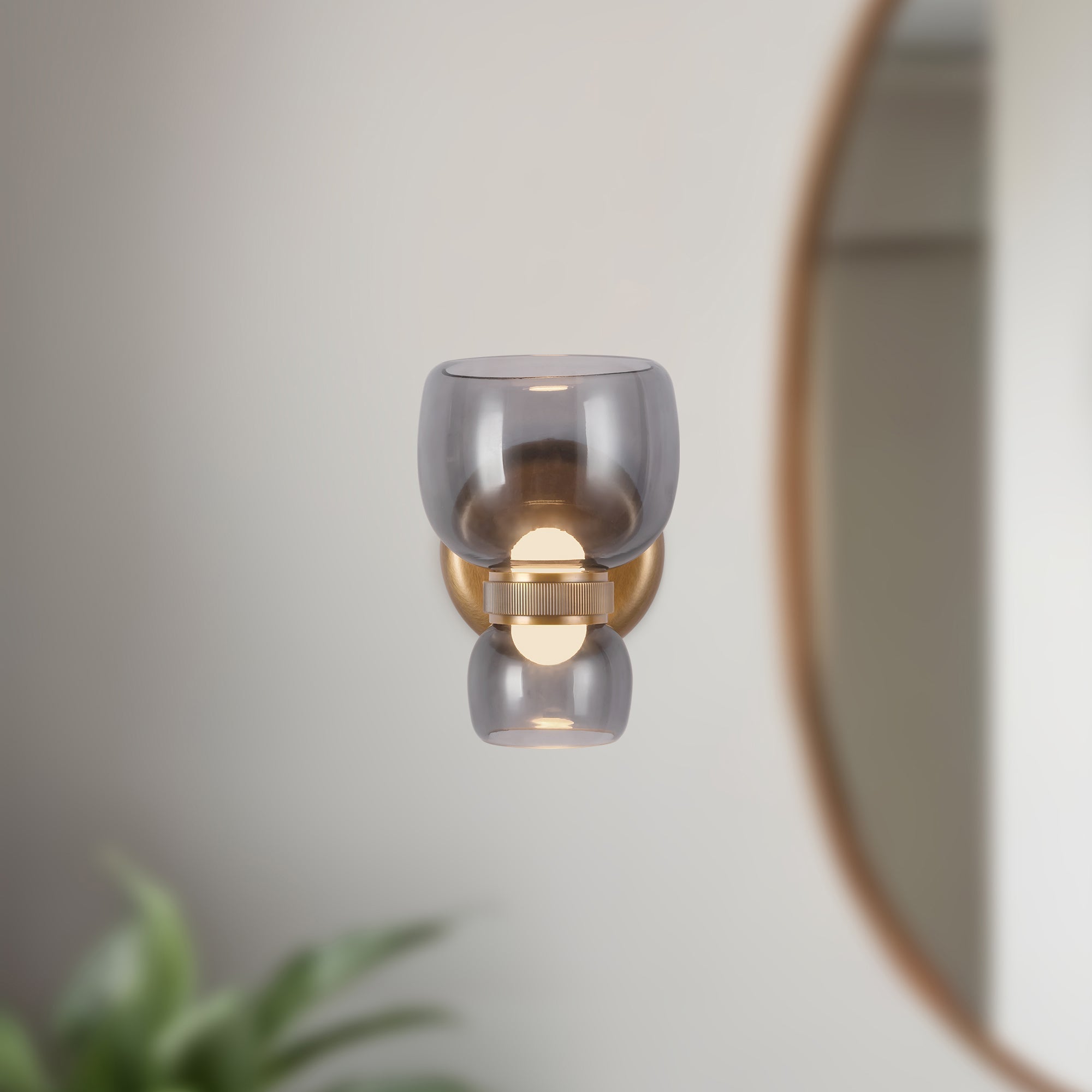 Sutton 5-in Wall/Vanity Light