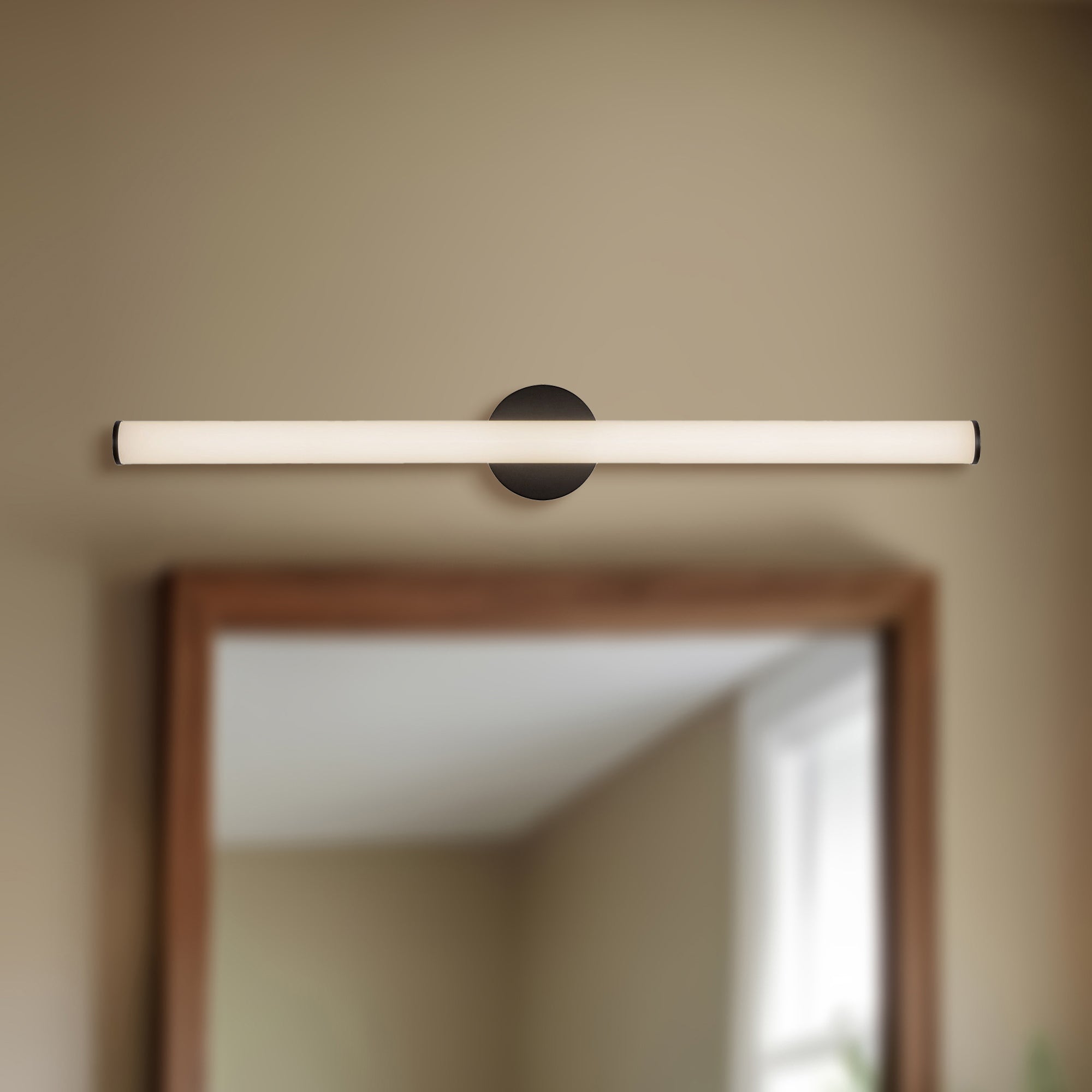 Tectra 36-in Wall/Vanity Light
