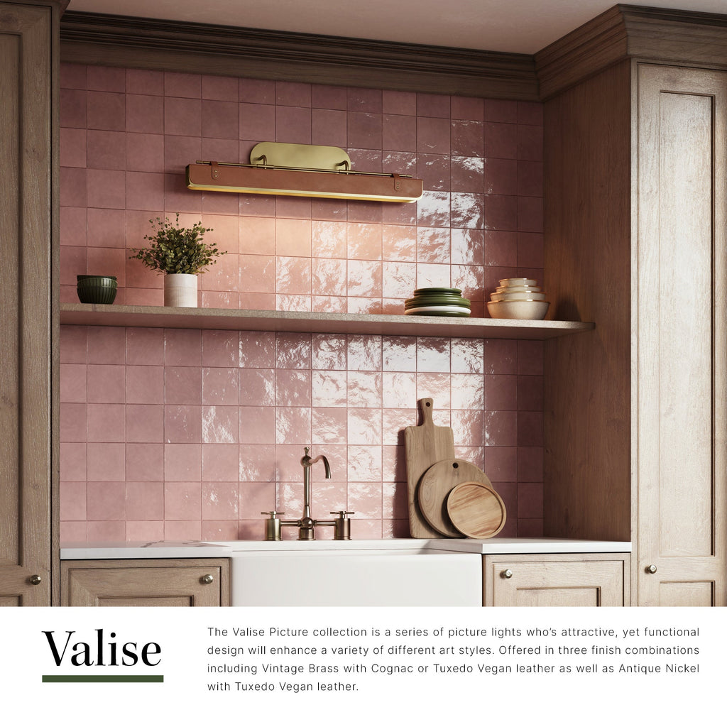 Valise 32-in Wall/Vanity Light