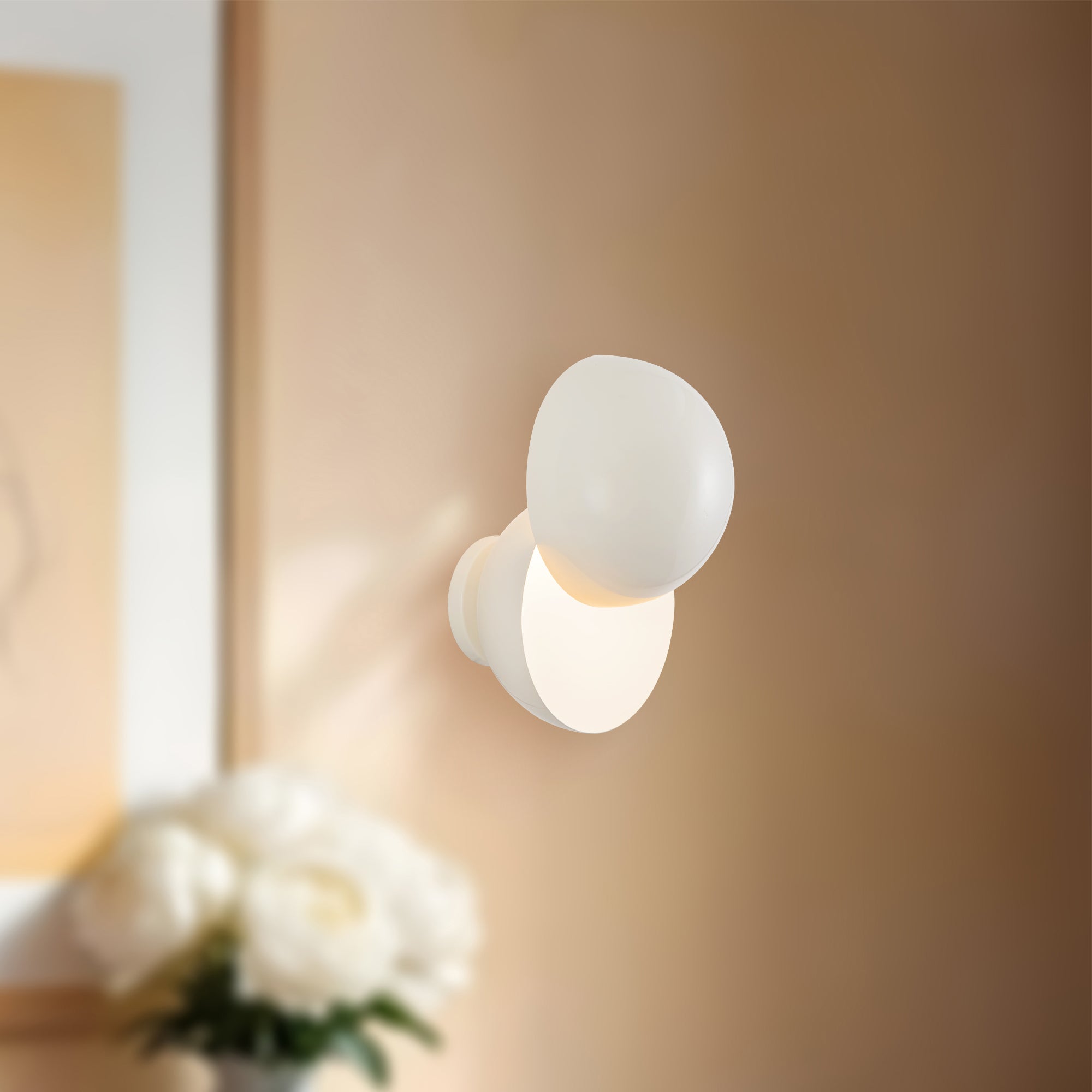 Void 12-in Wall Sconce